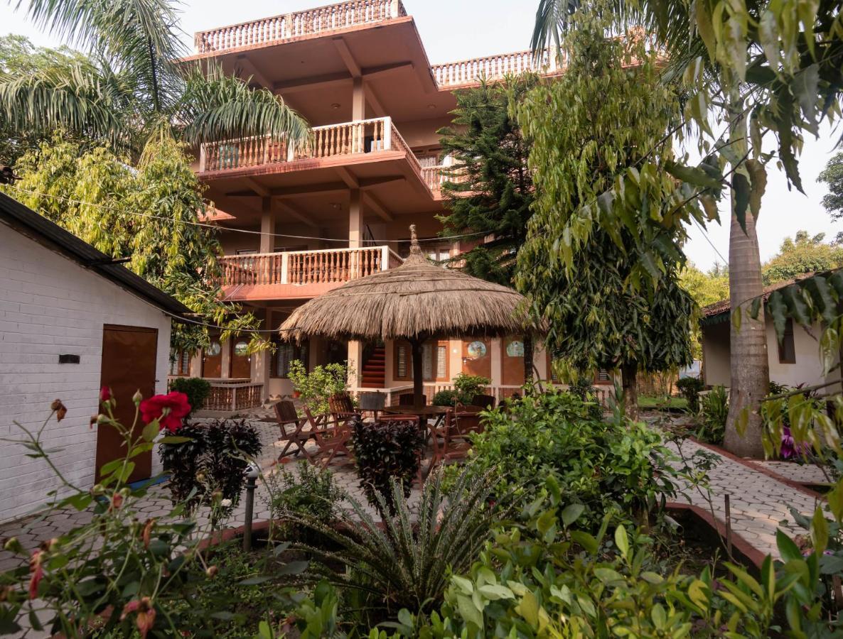 סאורהה Eden Jungle Resort מראה חיצוני תמונה